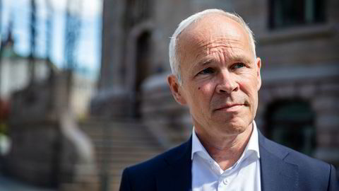 Regjeringen og finansminister Jan Tore Sanner har laget krisepakker på løpende bånd. De trenger en sluttdato.